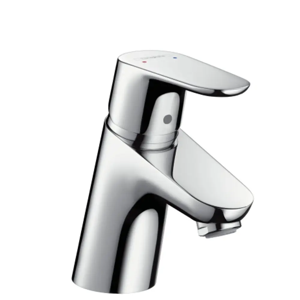 Einhebel-Waschtischmischer in Chrom von Hansgrohe mit Zugstangen-Ablaufgarnitur, geeignet für Niederdruck und offene Warmwasserbereiter.